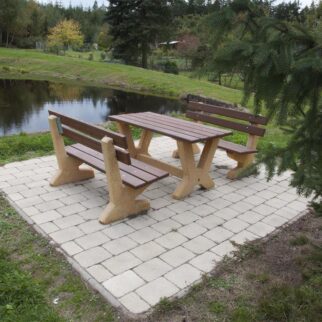 ZAHRADNÍ LAVIČKA S OPĚRADLEM - SEDÁK DŘEVO