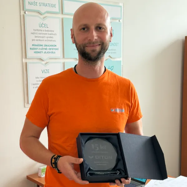 Zaměstnanci v Ditonu