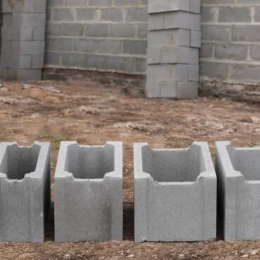 ZTRACENÉ BEDNĚNÍ 25