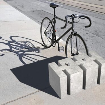 STOJAN NA KOLO DIRECT