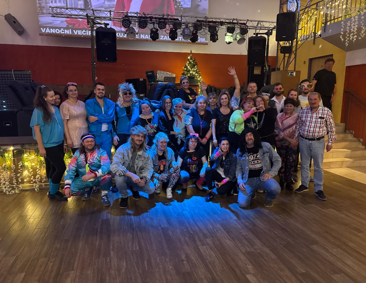 Vánoční večírek Diton