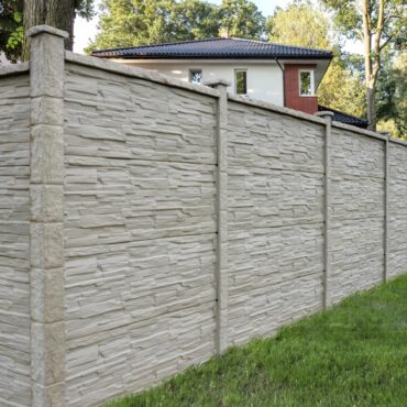 NOVÁ TRÓJA - DESKA ZÁKLADNÍ**