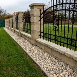 ZDICÍ BLOK HISTORY - ZÁKLADNÍ KÁMEN